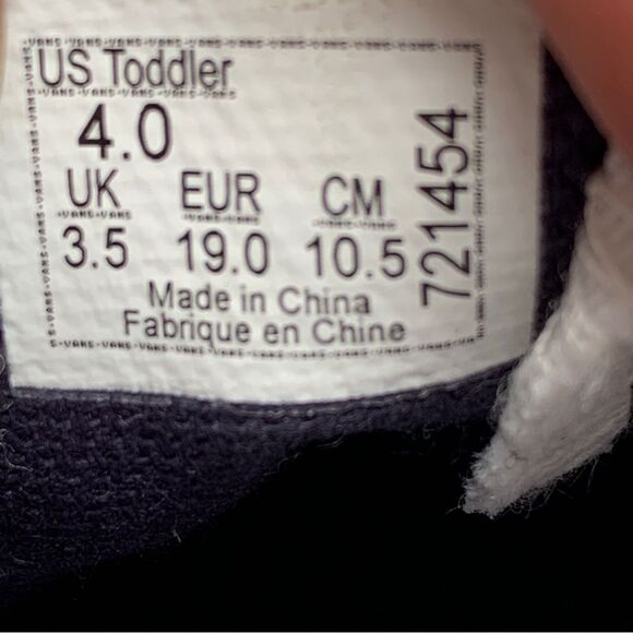 Vans Toddler Slip on shoe Shark Size US 4 UK 3.5 EU 19 - Picture 5 of 8